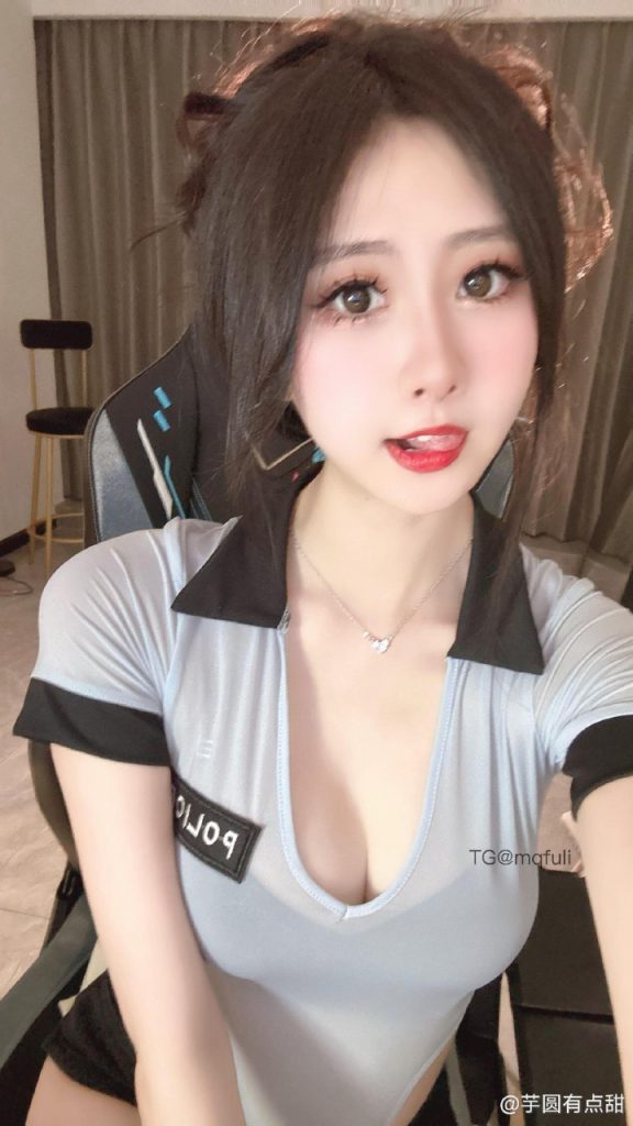 微密圈”芋圆有点甜”觅圈写真全解析：纯欲风拍摄背后的故事与技巧-橘喵